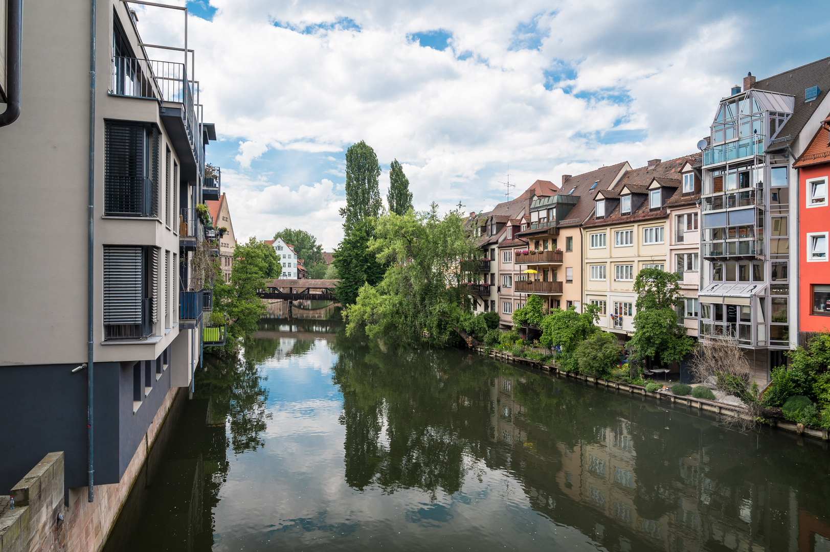 Häuserfassade und Henkersteg an der Pegnitz - Nürnberg