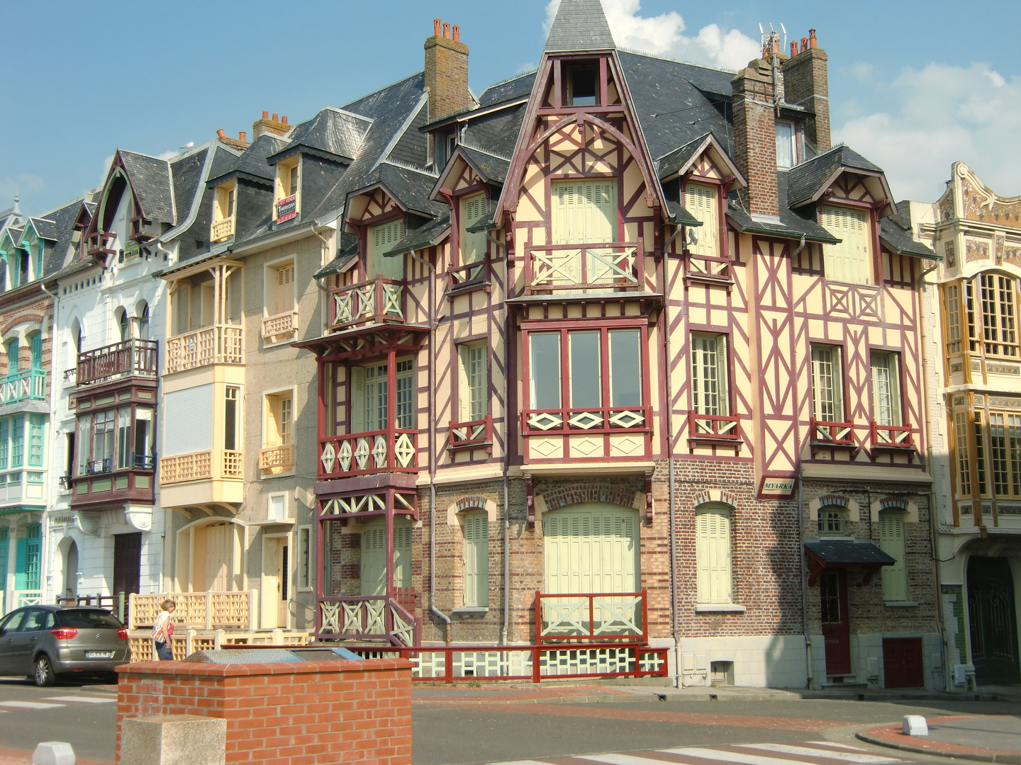 Häuserfront am Meer in Mers les Bains