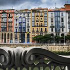 Häuserzeile in Bilbao