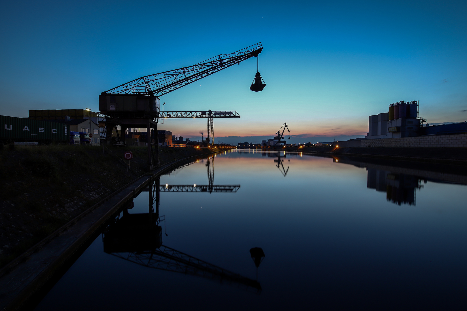 Hafen bei Aschaffenburg