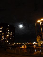 ...Hafen bei Nacht