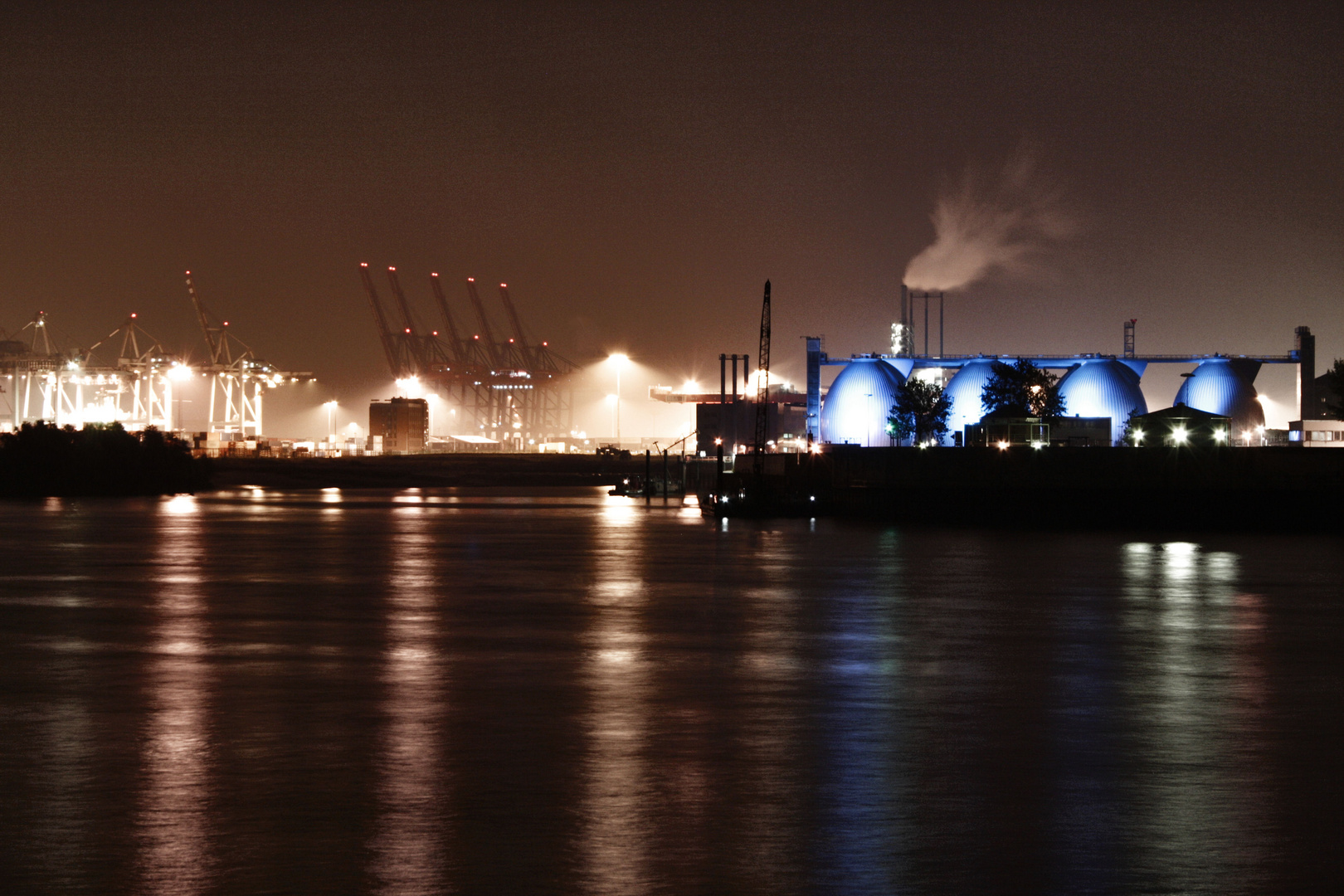 Hafen bei Nacht