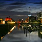 Hafen bei Nacht