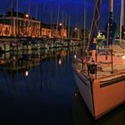 Hafen bei Nacht