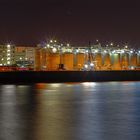 Hafen bei Nacht