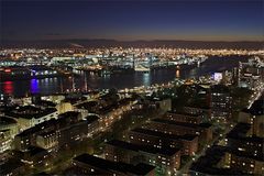 Hafen bei Nacht