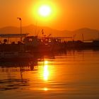 Hafen bei Sonnenaufgang