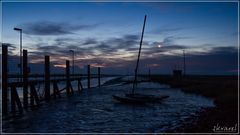 Hafen bei Sonnenaufgang