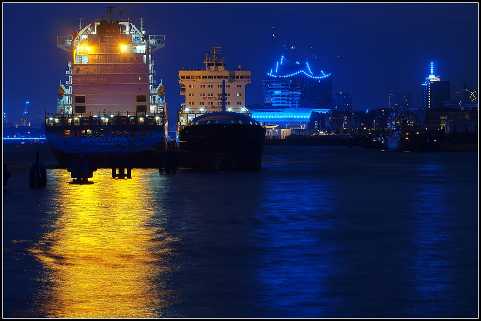 Hafen blau-gelb