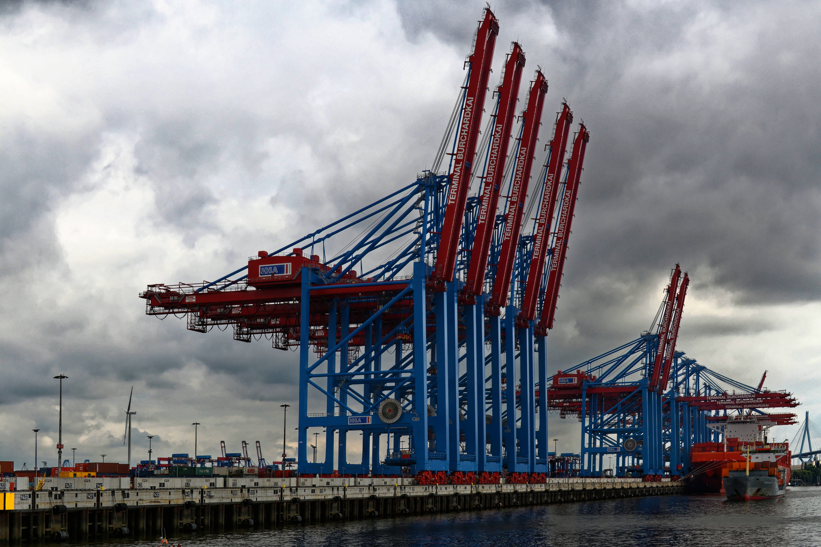 Hafen Hamburg, Burchardkai im September 2014