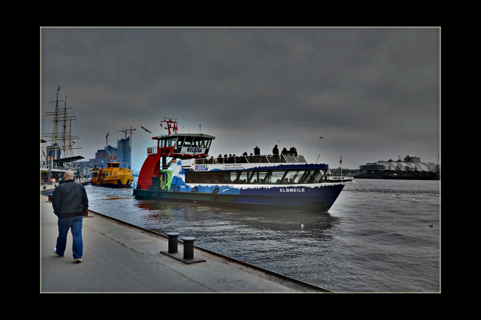 Hafen Hamburg im März