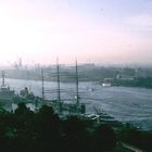 Hafen Hamburg im Morgennebel