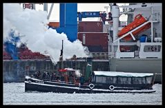 Hafen im Eis - Dampf-Schlepper TIGER