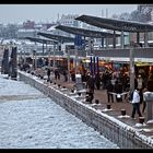 Hafen im Eis -Landungsbrücken