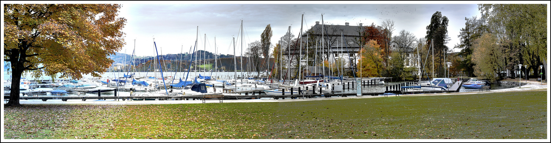 Hafen im Herbst