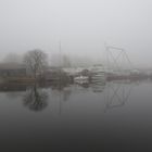 Hafen im Nebel