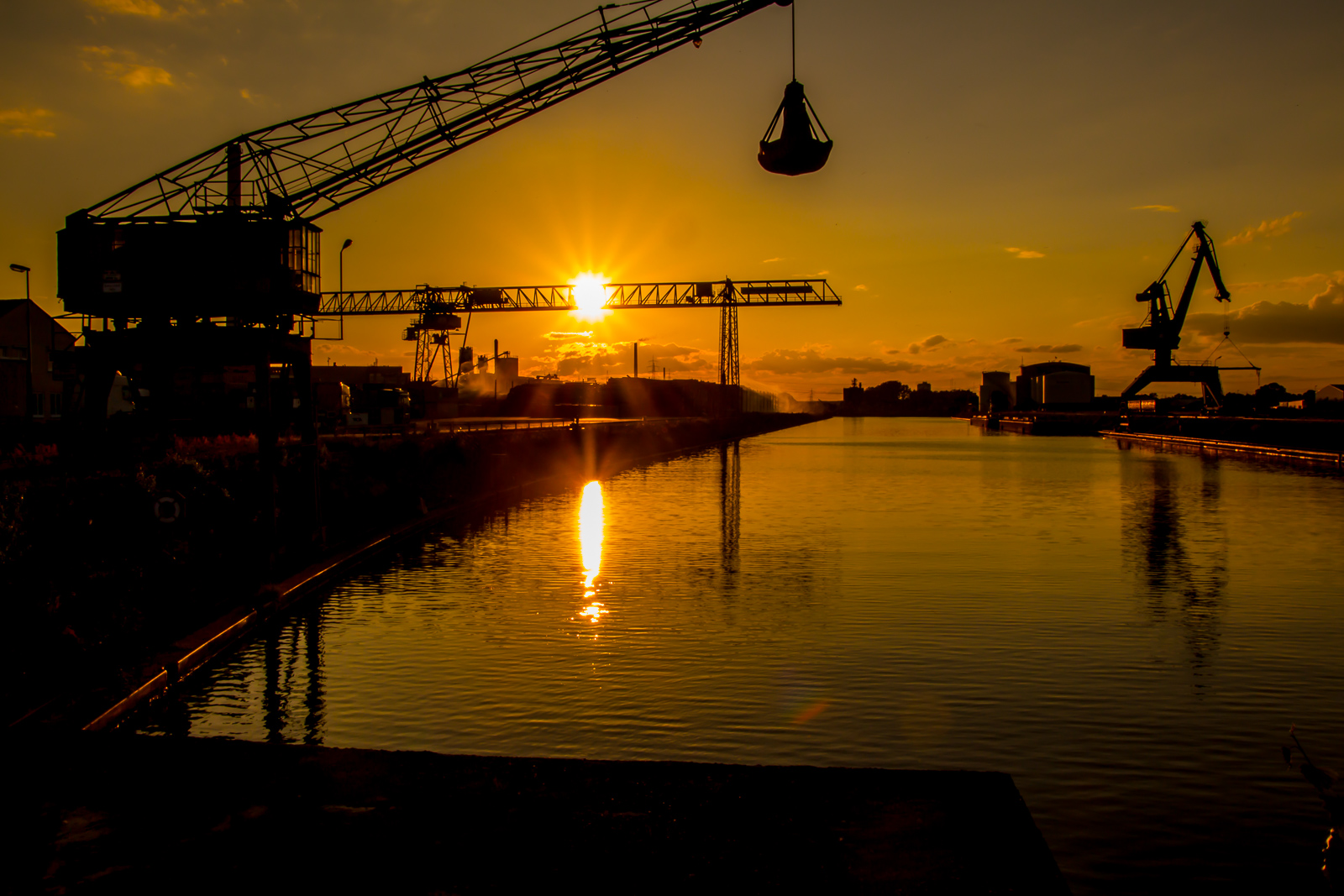 Hafen in der Abendsonne