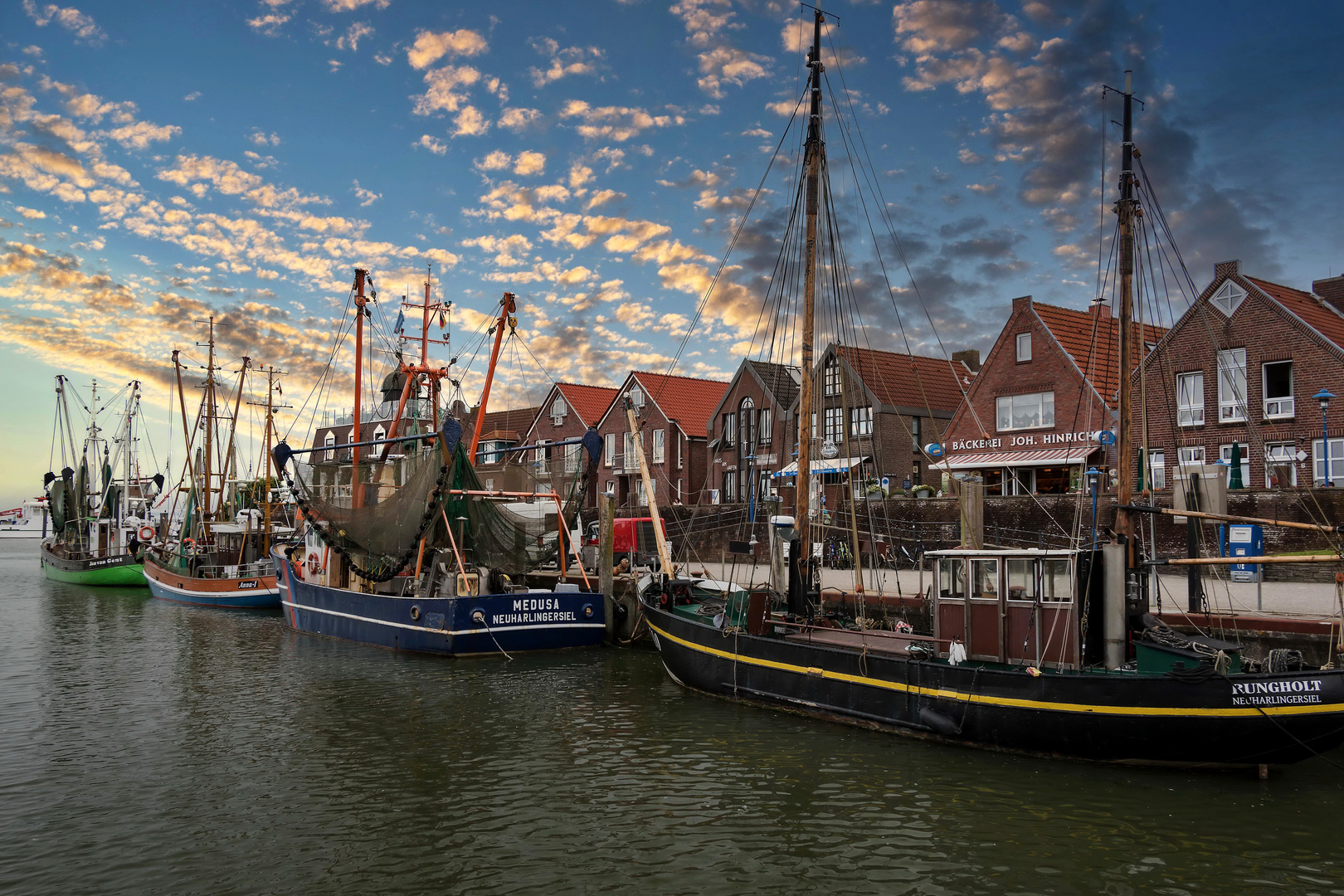 Hafen in Neuharlingersiel