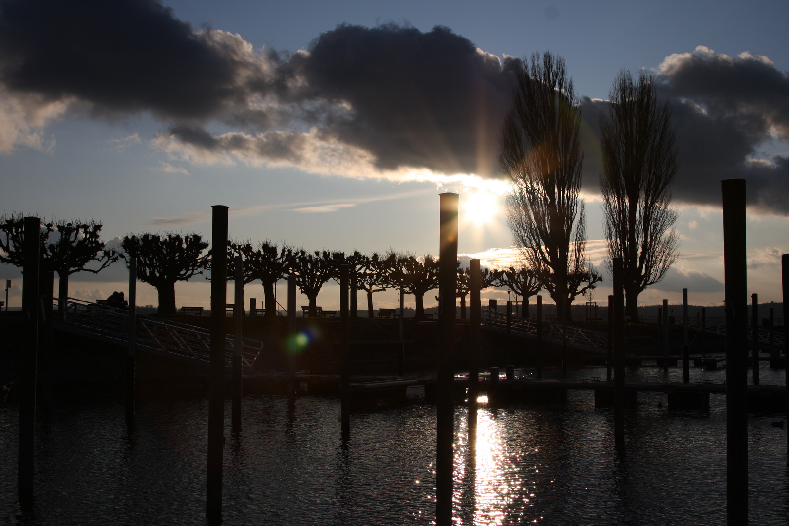 Hafen in Unteruhldingen zum Jahresende