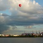 Hafen mit Ballon