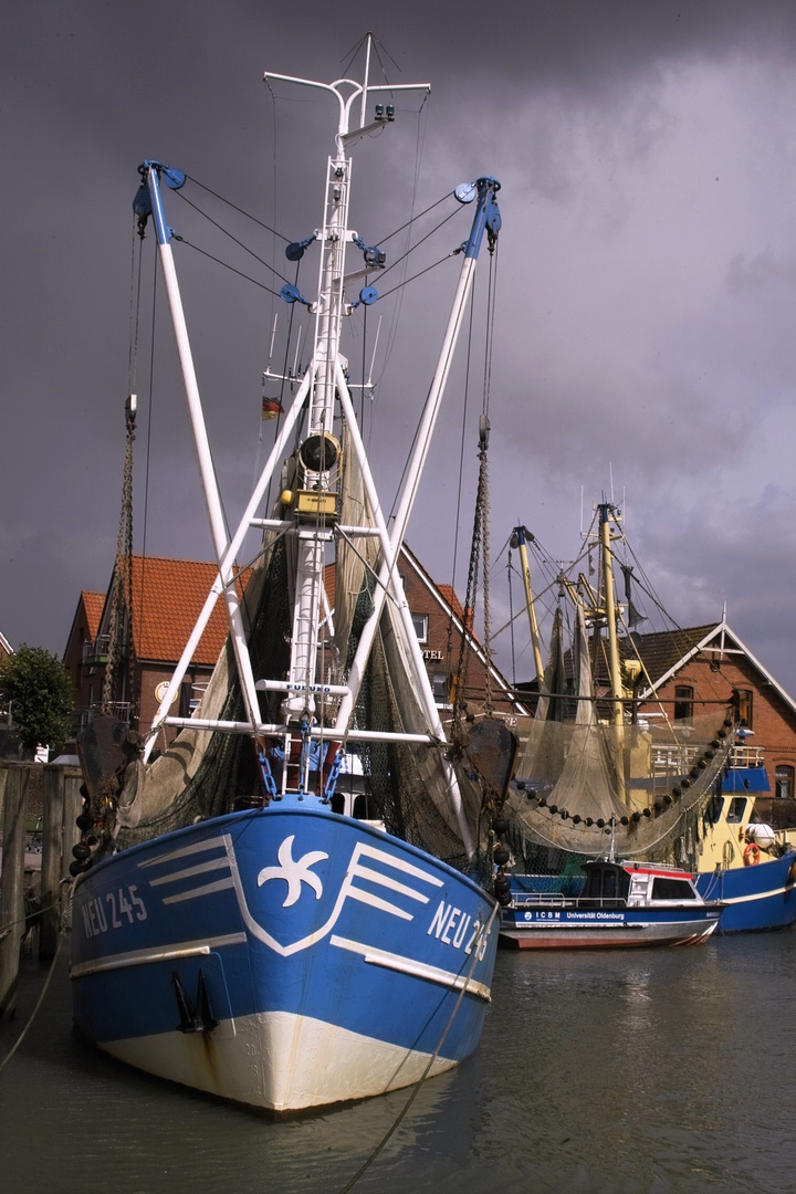 Hafen Neuharlingersiel