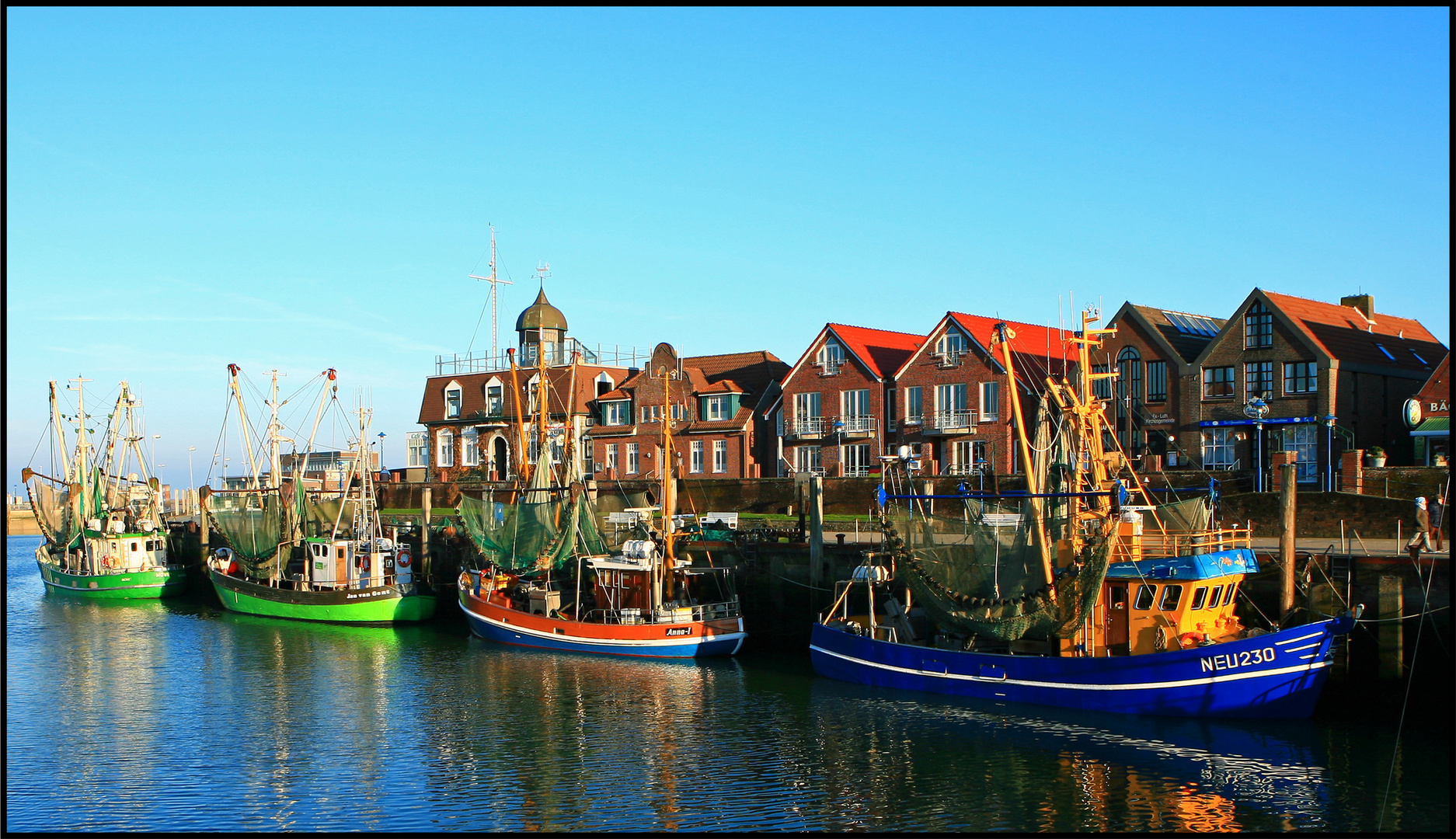 Hafen Neuharlingersiel 