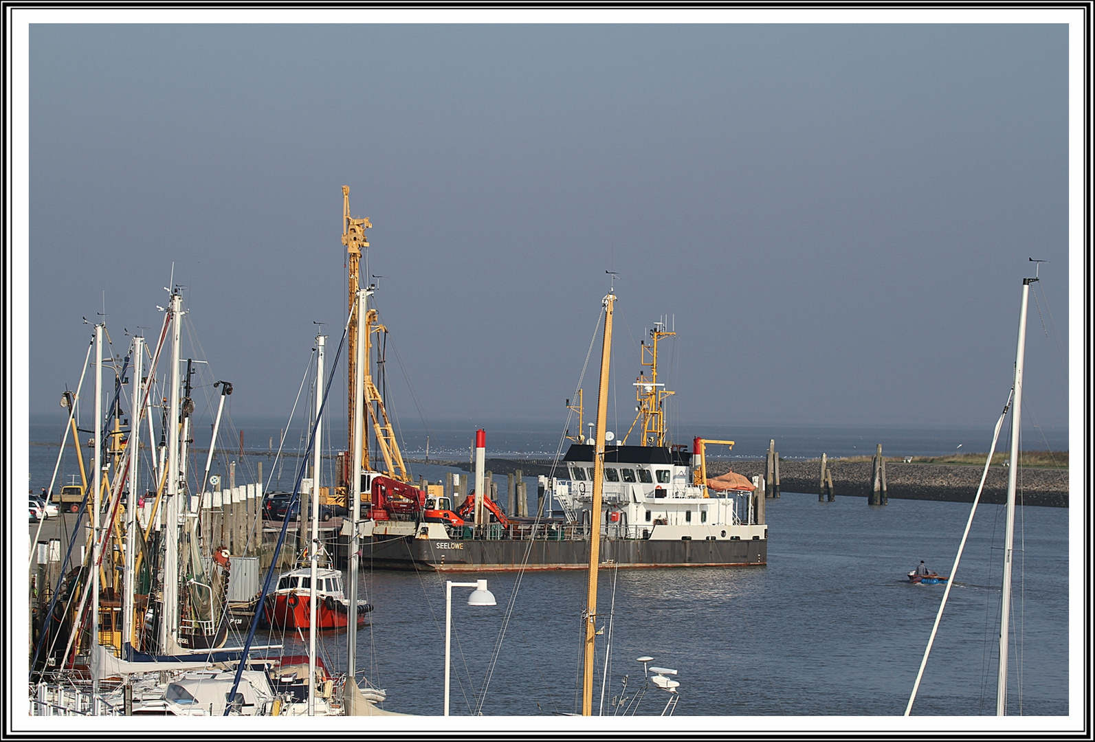 Hafen Neuharlingersiel