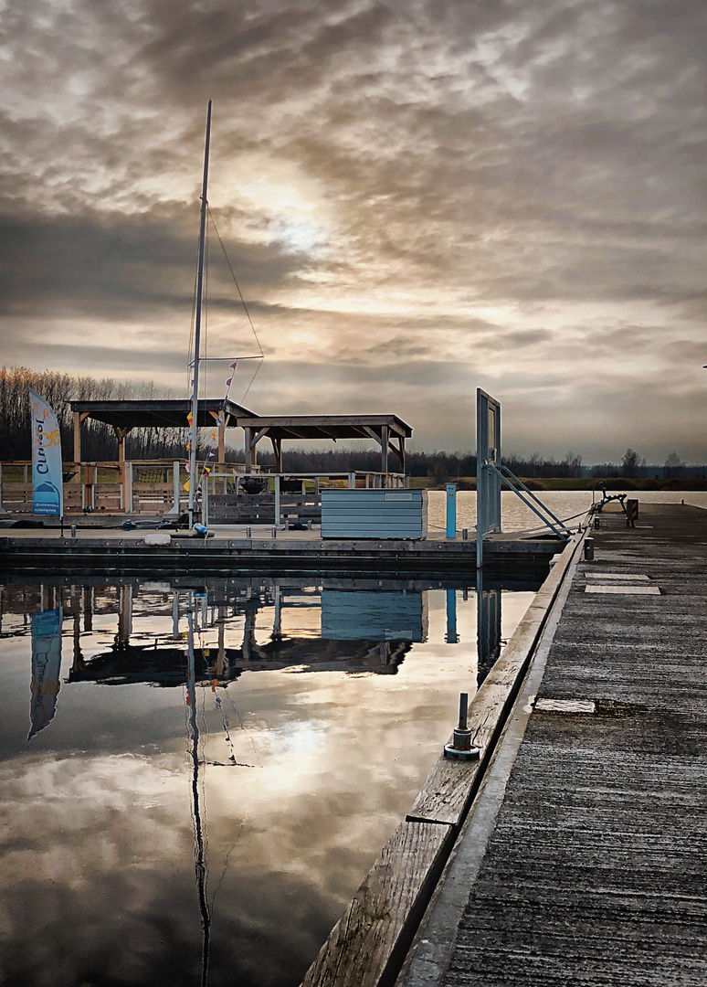 Hafen Pier1 am Cospudener See 