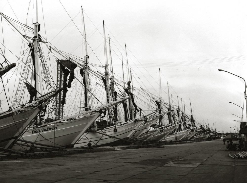 Hafen Surabaya  ( Ost Java )