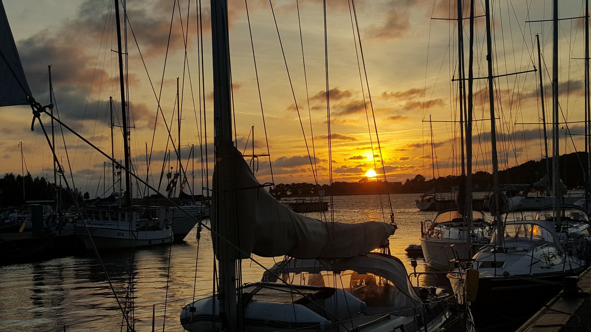 Hafen Thiessow Sonnenuntergang