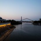 Hafen und Rheinturm