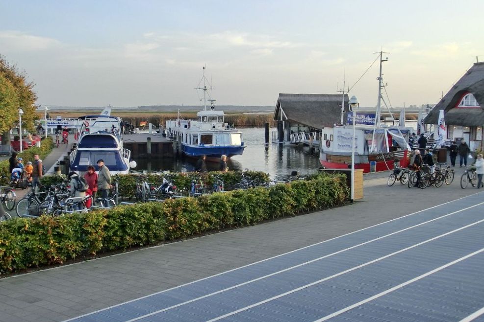 Hafen vom Seeheilbad Zingst im Herbst