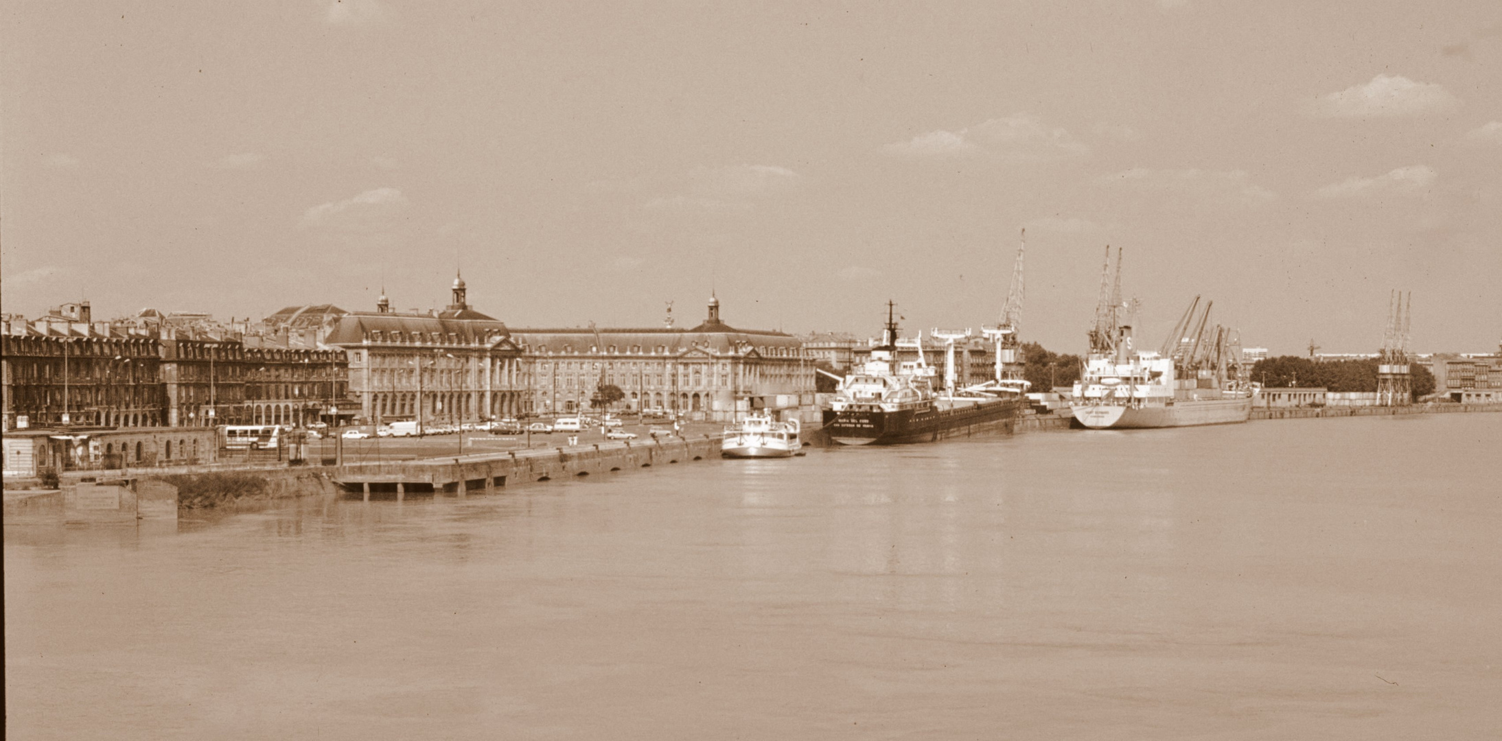 Hafen von Bordeuax 1985