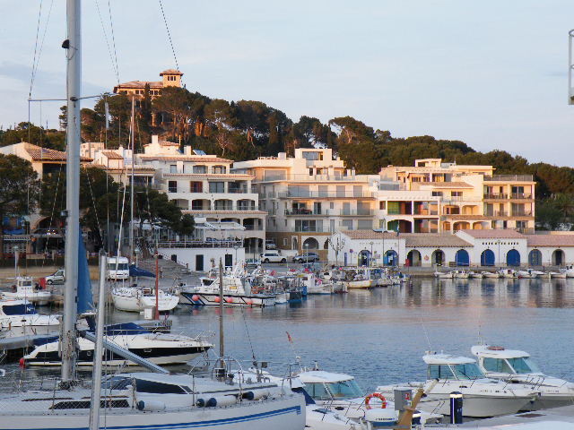 Hafen von Cala Ratjada