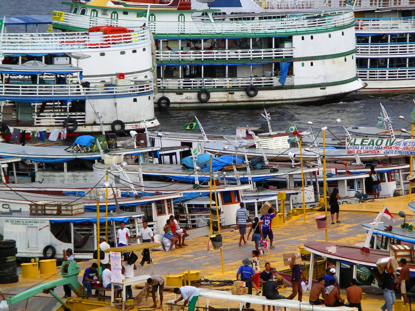 Hafen von Manaus am Amazonas