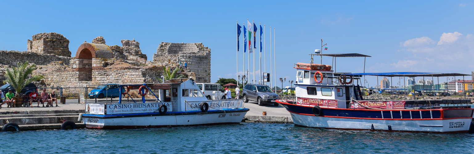 Hafen von Nessebar