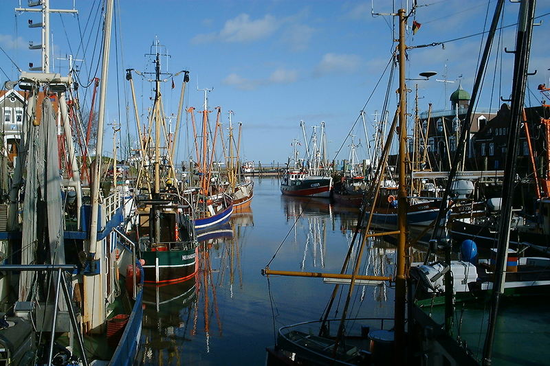 Hafen von Neuharlingersiel