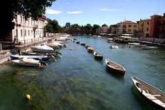 Hafen von Peschiera am Gardasee