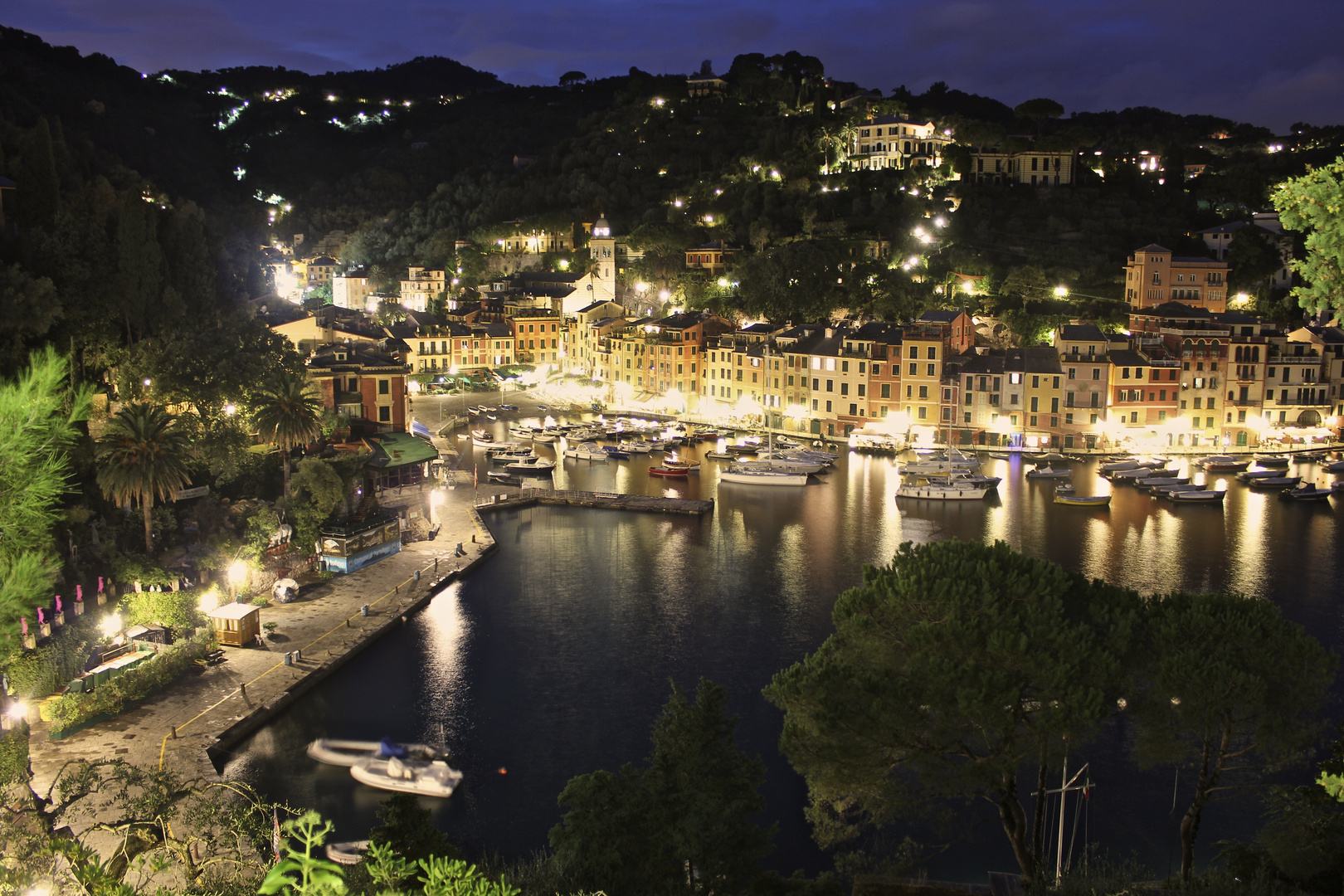 Hafen von Portofino in der Abendstimmung