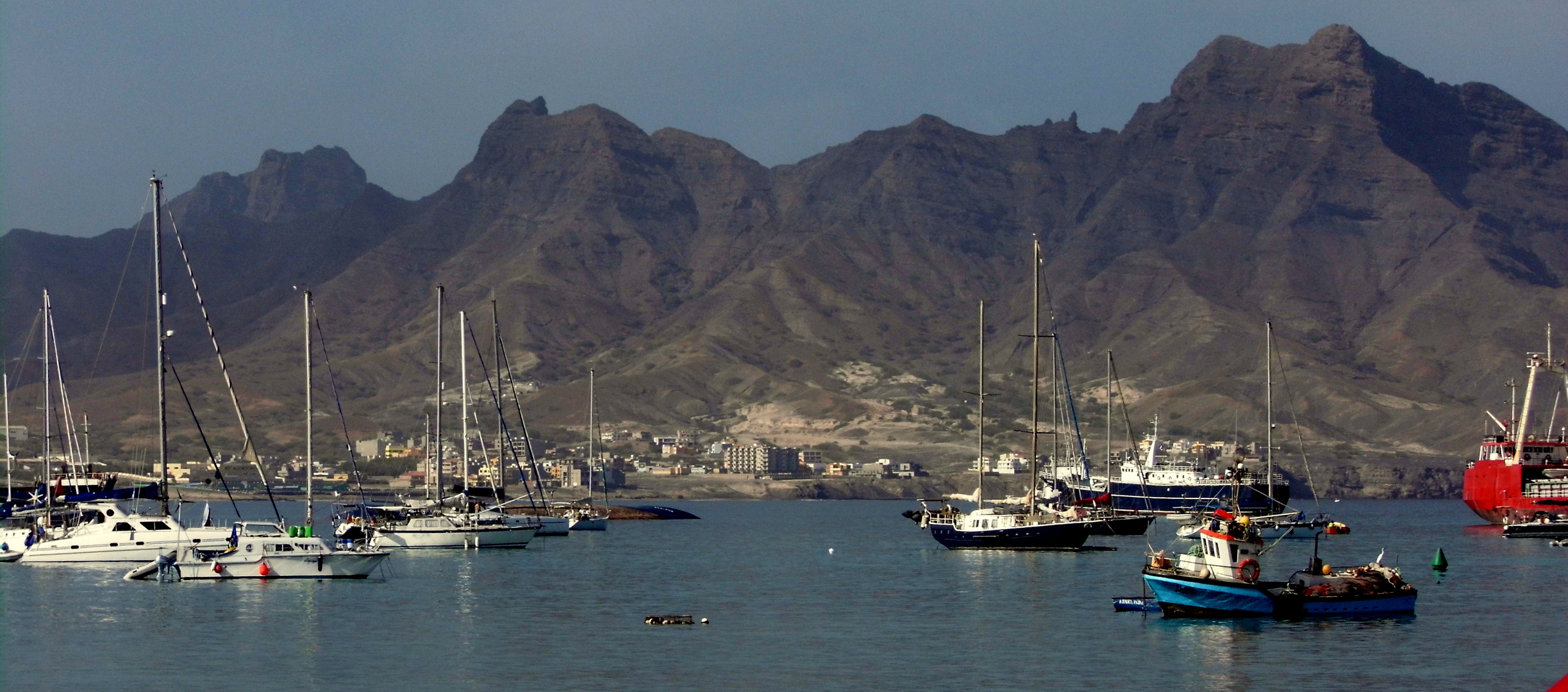 Hafen von  Praia/Santiago      Kap Verden