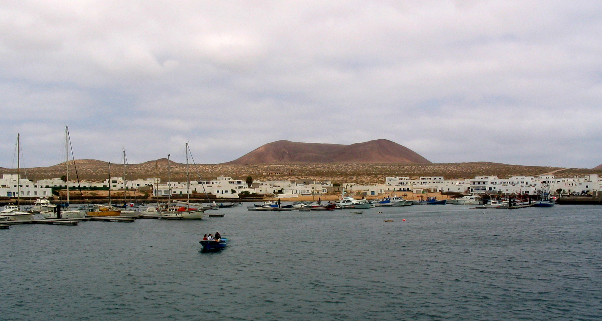 Hafen von Punta Corrales - 2004