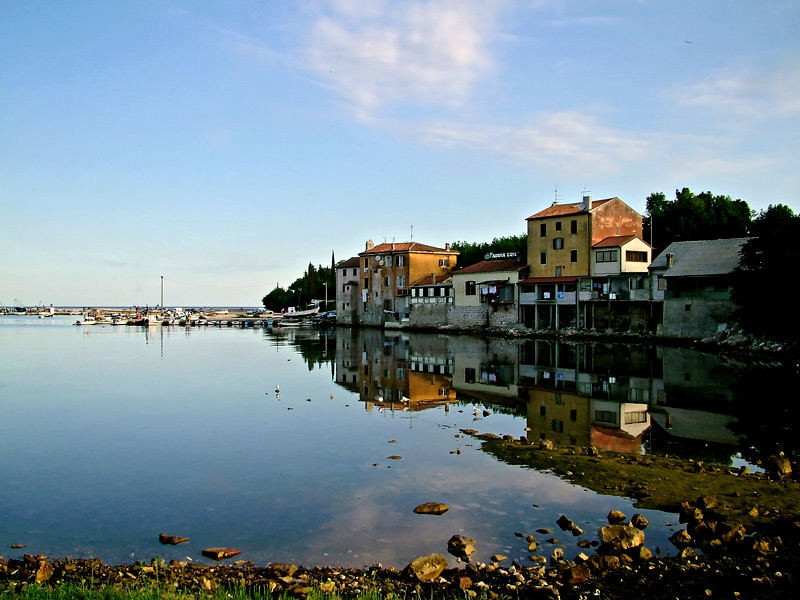 Hafen von Savoudrija