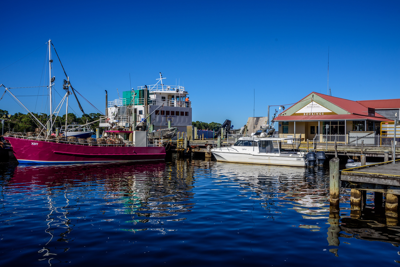 Hafen von Strahan, Tasmanien