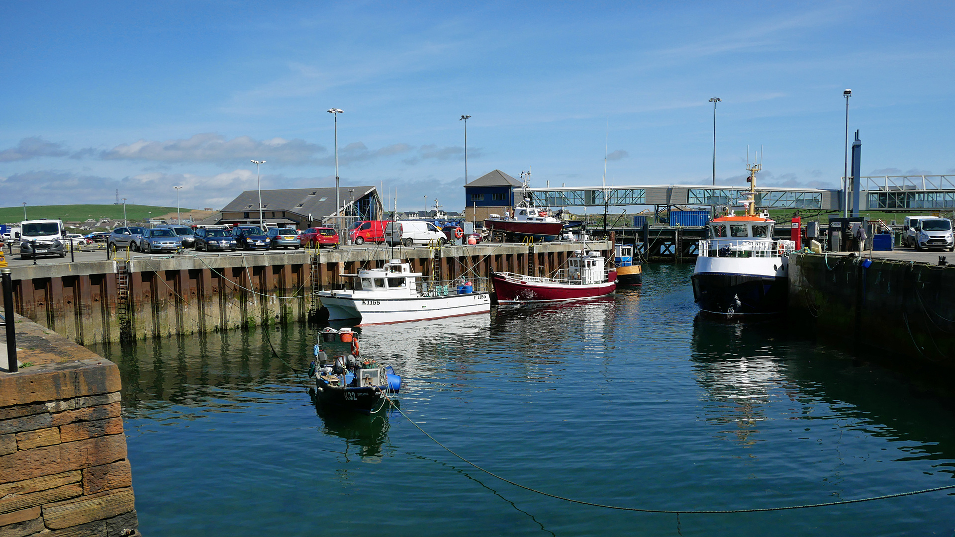 Hafen von Stromness