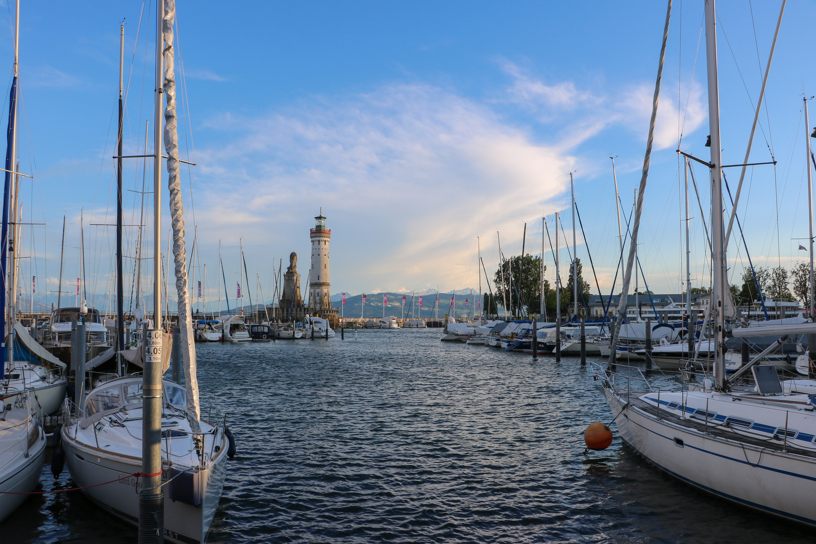 Hafenausfahrt Lindau