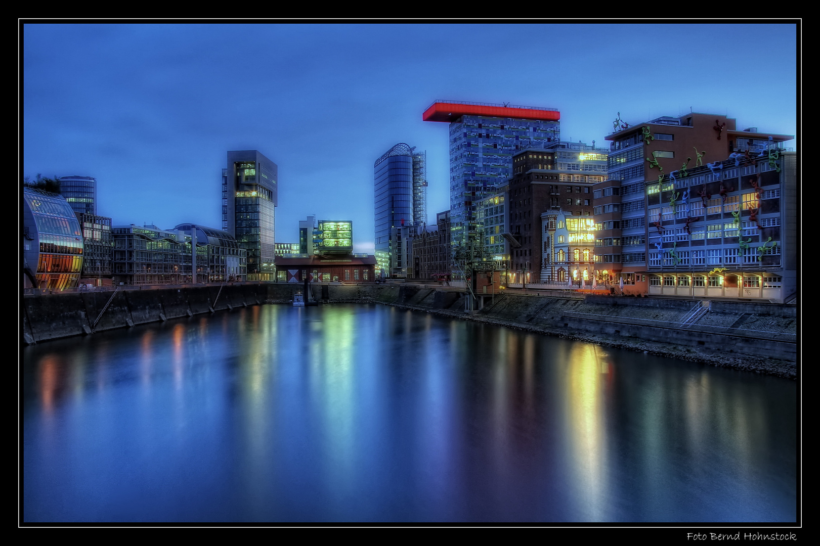 Hafenbecken Medienhafen Düsseldorf ...