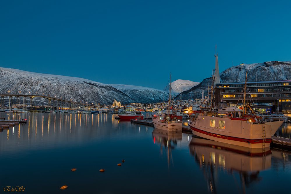 Hafenbecken Tromso