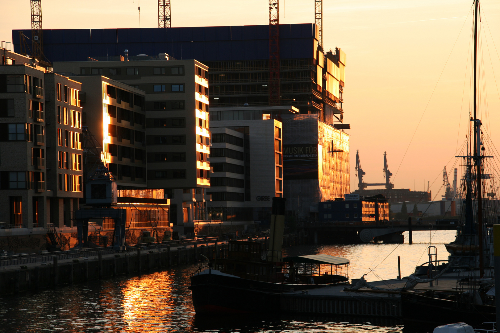 Hafencity abends