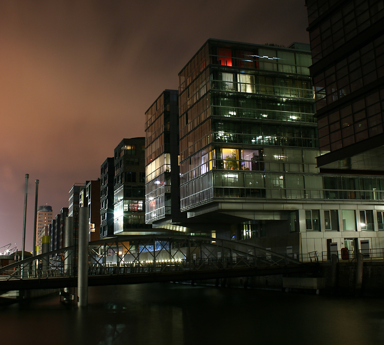 HafenCity @ night