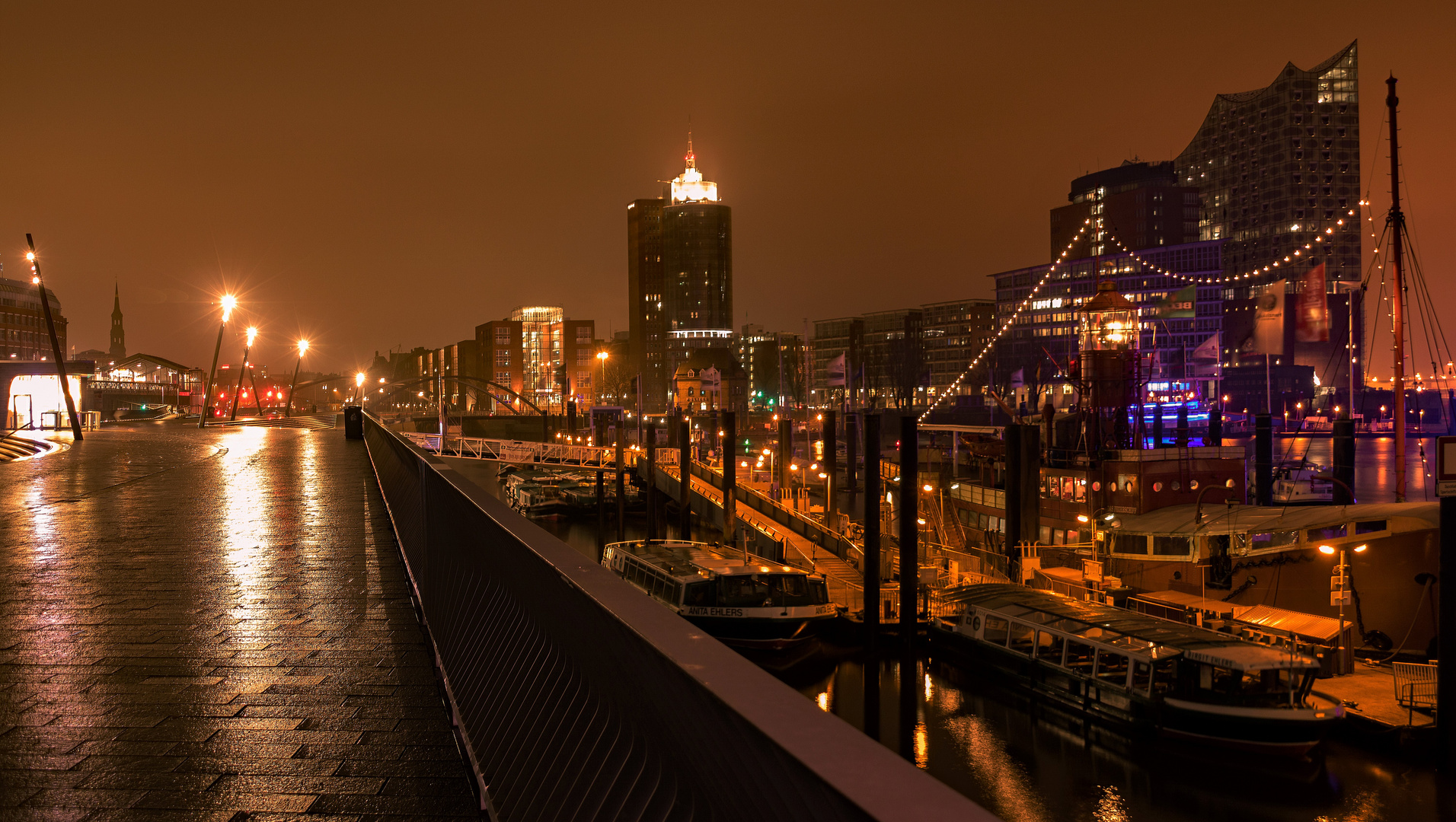 Hafencity@Night